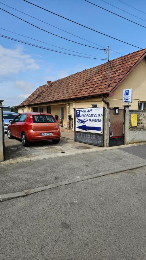 Airport Host Cluj-Napoca Exterior foto
